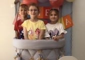 23